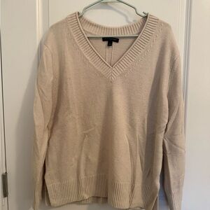 Banana Republic V-Neck Cream Sweater